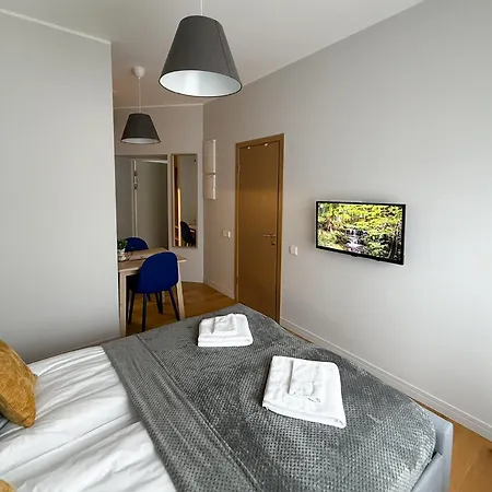 Kalnina Courtyard Apartment *