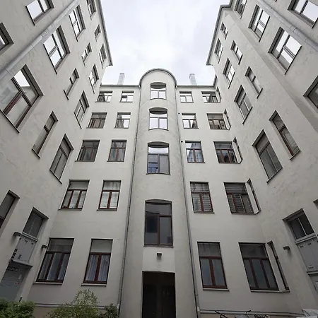 Kalnina Courtyard Apartment Riga