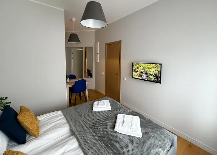 Kalnina Courtyard Apartment *